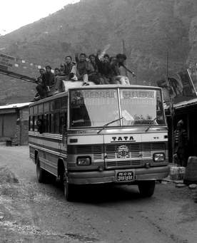 पैँतालीस दिनदेखि १३ गाविसमा सडक अवरुद्ध  