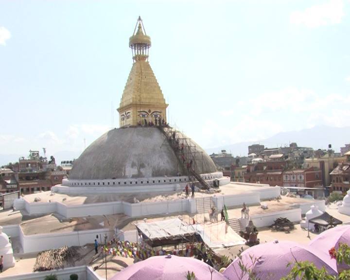 भूकम्पले क्षतिग्रस्त बौद्ध स्तूपको पुननिर्माण सम्पन्न